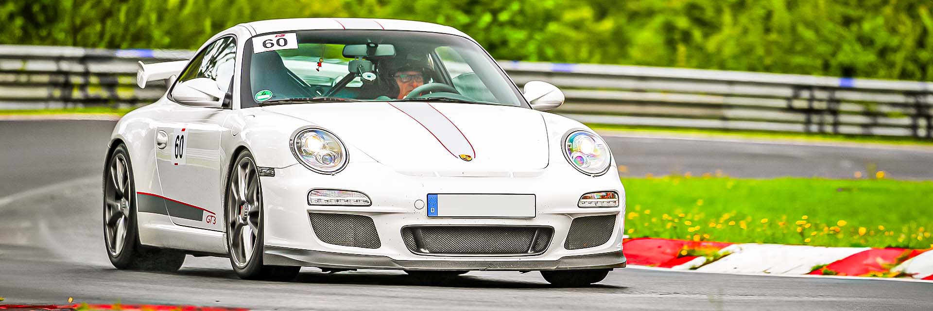 Trackday Bilster Berg mit Gedlich Racing - Porsche Ferrari BMW Rennstrecke Circuit Booking Rennstreckentraining Racetrack Termine Motorsport Mercedes-AMG Lotus Tracktool Ringtool Käfig Umbau Rennwagen Racecar Hockenheimring Nürburgring Oschersleben Spa Francorchamps Lausitzring Monza