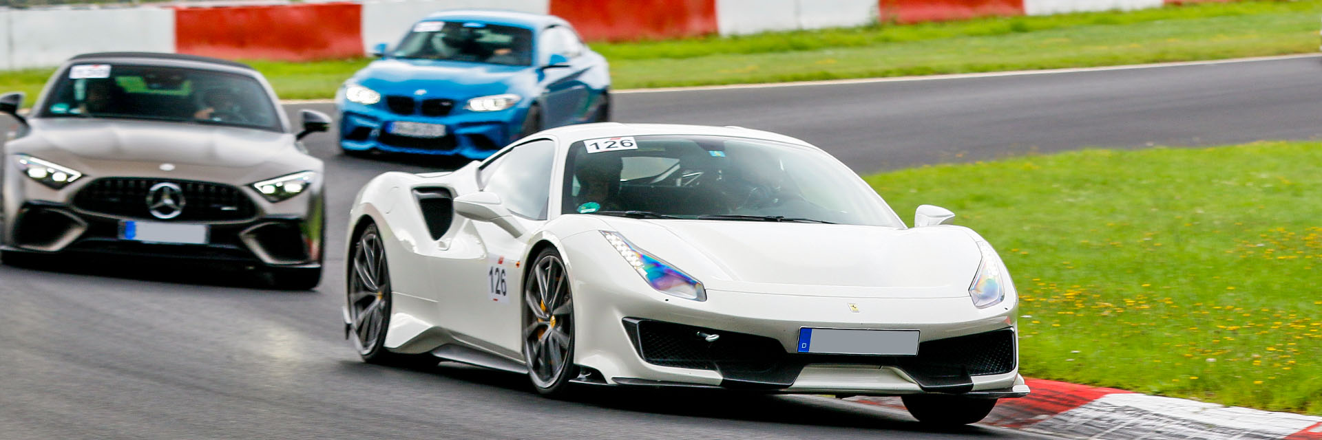 Trackday Bilster Berg mit Gedlich Racing - Porsche Ferrari BMW Team Schirmer GT Rennstrecke Circuit Booking Rennstreckentraining Racetrack Termine Motorsport Mercedes-AMG Lotus Tracktool Ringtool Käfig Umbau Rennwagen Racecar Hockenheimring Nürburgring Oschersleben Spa Francorchamps Lausitzring Monza