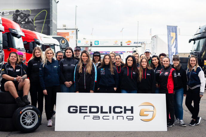 International Womens day Women Girls Frauentag Racing Women in motorsport